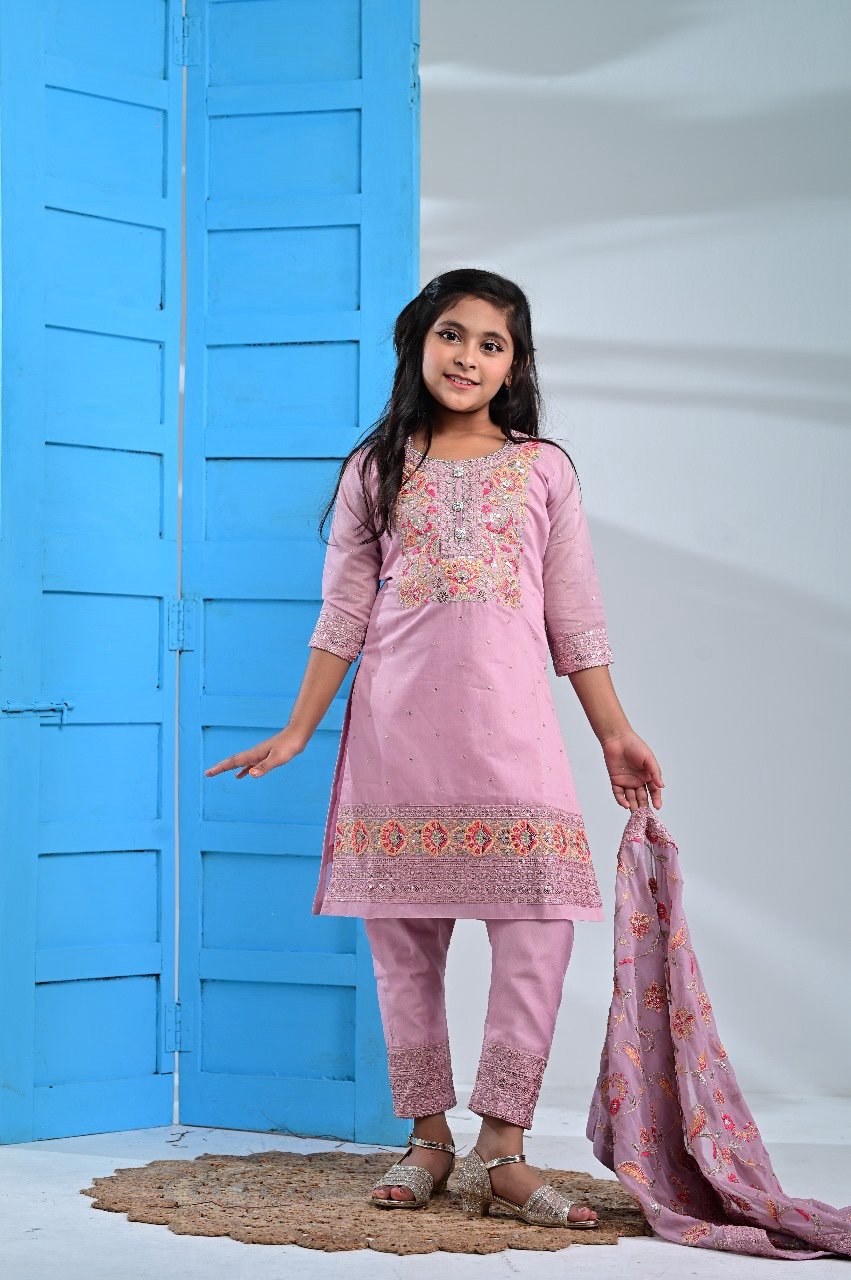 Baby kameez